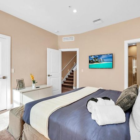 Luxury Villa Less Than A Mile From Disneyworld -Bonus Elevator- Orlando Luaran gambar