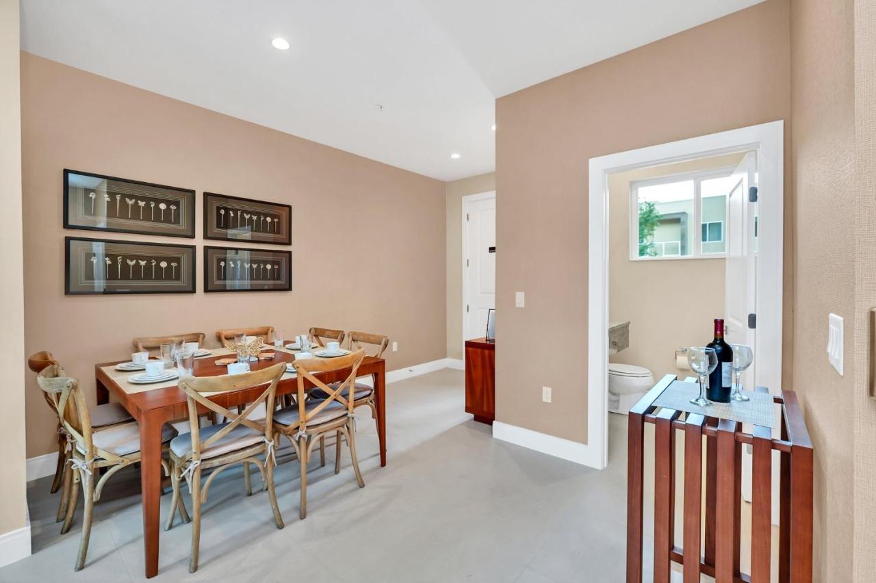 Luxury Villa Less Than A Mile From Disneyworld -Bonus Elevator- Orlando Luaran gambar