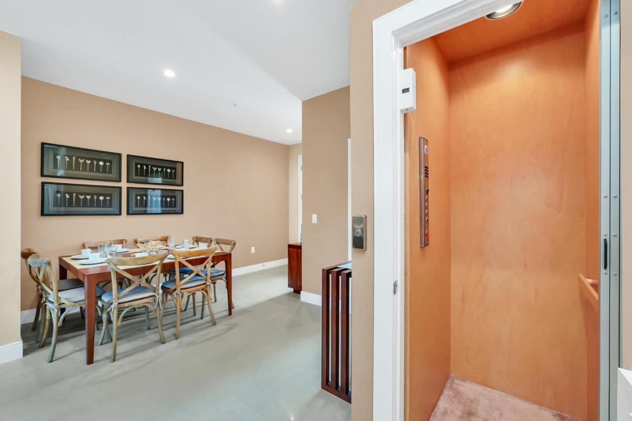 Luxury Villa Less Than A Mile From Disneyworld -Bonus Elevator- Orlando Luaran gambar