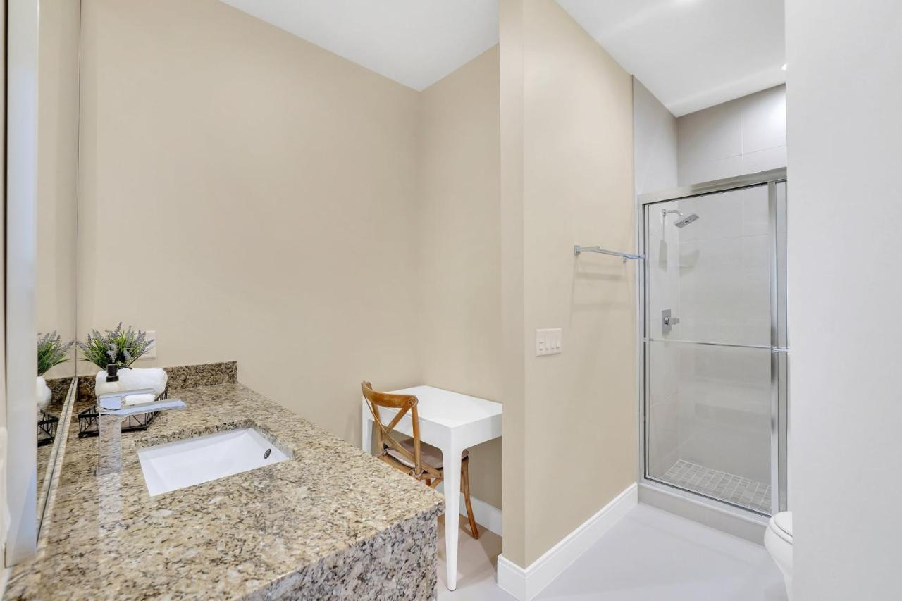 Luxury Villa Less Than A Mile From Disneyworld -Bonus Elevator- Orlando Luaran gambar