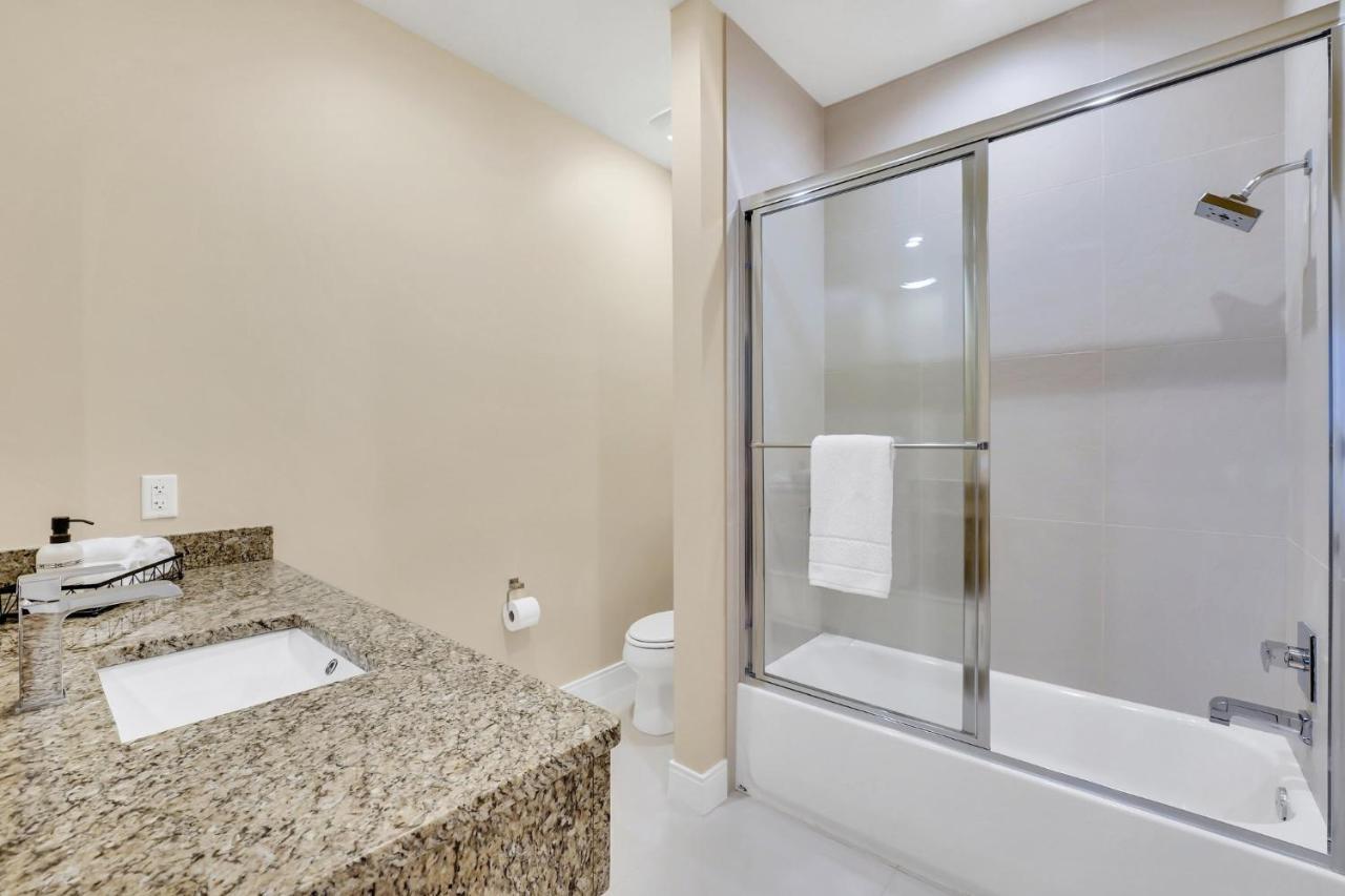 Luxury Villa Less Than A Mile From Disneyworld -Bonus Elevator- Orlando Luaran gambar