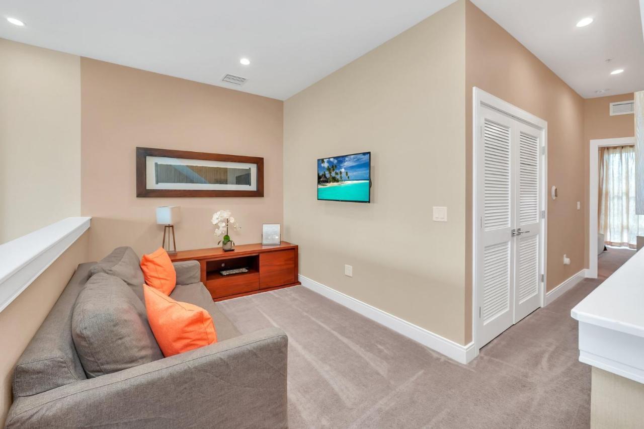 Luxury Villa Less Than A Mile From Disneyworld -Bonus Elevator- Orlando Luaran gambar